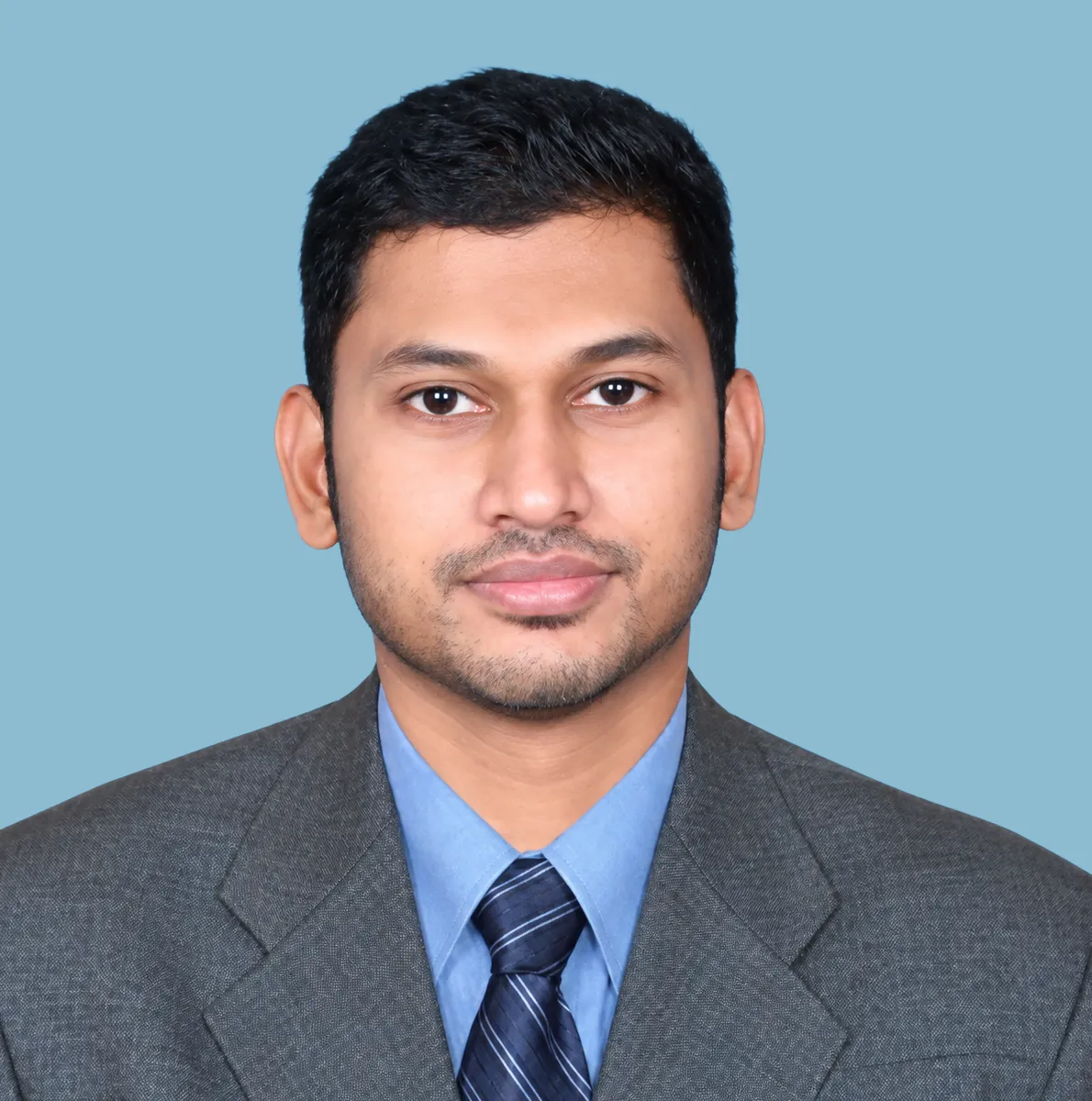 Dr. AMAR ASSIS