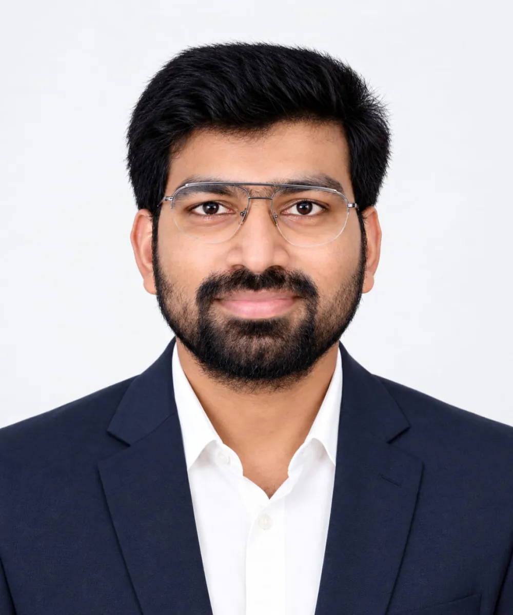 Dr. ABHINAV SOMANATHAN