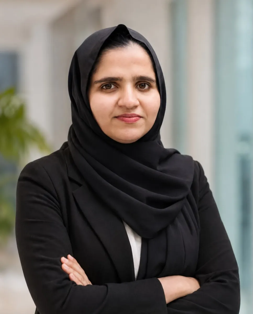 Dr. JASLIYA C K